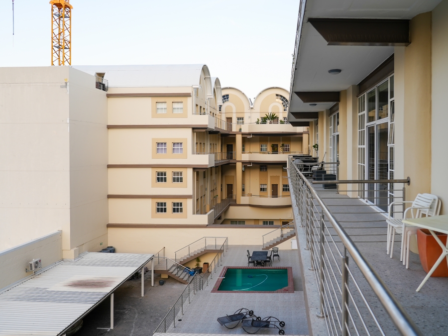 To Let 4 Bedroom Property for Rent in Cape Town City Centre Western Cape
